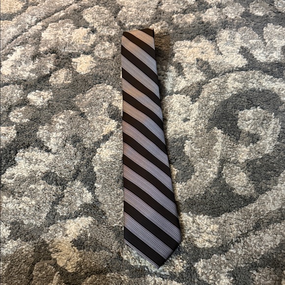 Bespoke Elegant Black and Silver Striped Tie - Picture 3 of 4